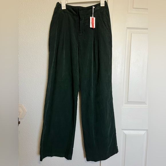 Marine Layer Flora Corduroy Wide Leg Trousers in Green Gables - Picture 6 of 11